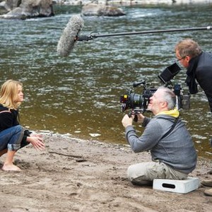 WILD, from left: Reese Witherspoon, cinematographer Yves Belanger, director Jean-Marc Vallee, on set, 2014./ph: Anne Marie Fox/TM and Copyright ©Fox Searchlight. All rights reserved.