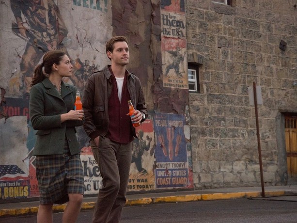 The man in the high castle season 1 full episodes online cheap
