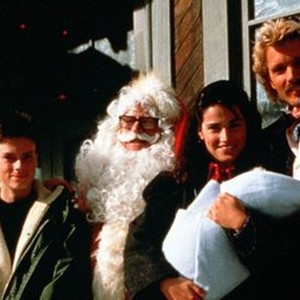 Christmas Comes to Willow Creek (1987) photo 8