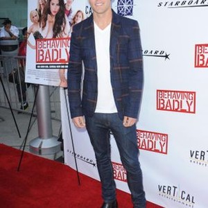 Lachlan Buckanan at arrivals for BEHAVING BADLY Premiere Screening, ArcLight Cinemas, Los Angeles, CA July 29, 2014. Photo By: Tony Gonzalez/Everett Collection