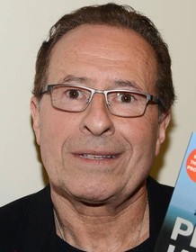 Peter James
