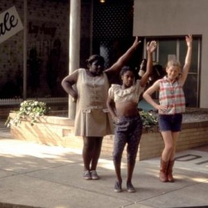 THE WAR, from left: Charlette Julius, LaToya Chisholm, Lexi Randall, 1994, (c)Universal