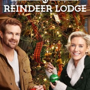 Romance At Reindeer Lodge Rotten Tomatoes   P14770295 P V8 Aa 