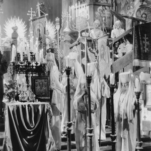 THE SCARLET EMPRESS, Louise Dresser (top, center, wearing sash), 1934 thescarletempress1934-fsct02(thescarletempress1934-fsct02)
