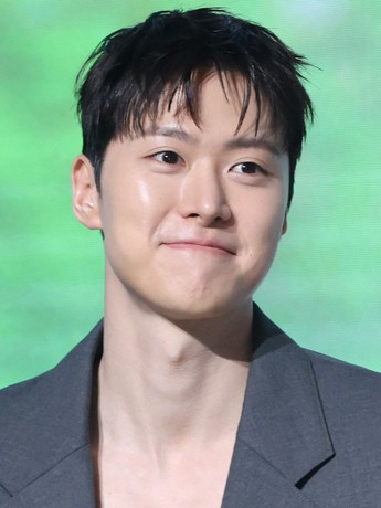 Gong Myung Movies & TV Shows List | Rotten Tomatoes | Rotten ...