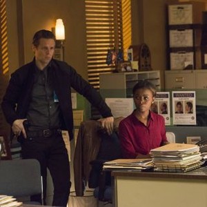 Justified, Jacob Pitts (L), Erica N Tazel (R), 'Starvation', Season 5, Ep. #12, 04/01/2014, ©FX