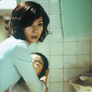 Dark Water (2002) photo 4