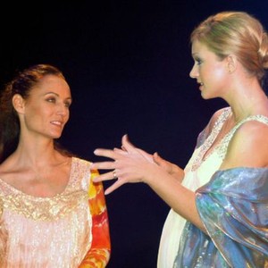 MISCONCEPTIONS, from left: Shana Perkins, A.J. Cook, 2008. Ph: Tom Kramer/©Regent Releasing