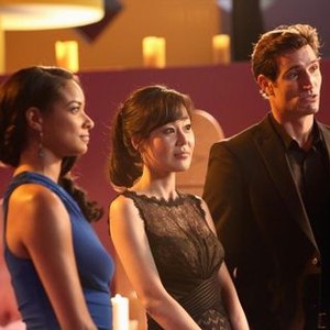 Mistresses, Rochelle Aytes (L), Yunjin Kim (C), Matthew Del Negro (R), 'Breaking and Entering', Season 1, Ep. #3, 06/17/2013, ©ABC