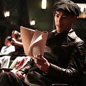 Tony Yo-ning Yang as Gu Weibang in "Phantom of the Theatre." photo 19