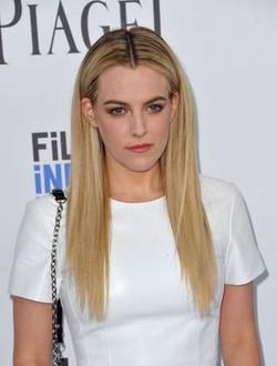 Riley Keough Movies & TV Shows List | Rotten Tomatoes | Rotten Tomatoes