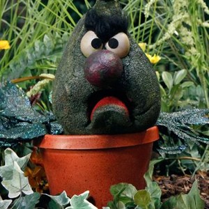 Stinky is voiced by Joseph Mazzarino