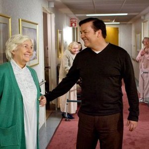 THE INVENTION OF LYING, foreground from left:  Fionnula Flanagan, Ricky Gervais, 2009. Ph: Sam Urdank/©Warner Bros.