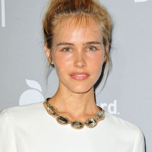 Isabel Lucas - Rotten Tomatoes