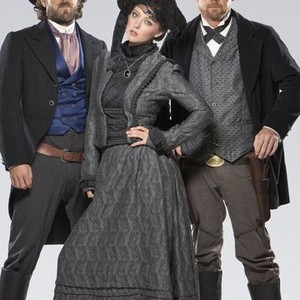 "Goodnight for Justice: Queen of Hearts photo 2"
