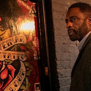 Luther: The Fallen Sun photo 16