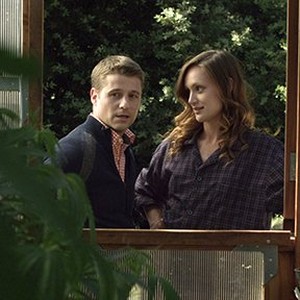 Ben McKenzie as Nick Randworth and Kerry Bishé as Lily Palmer in "Goodbye World." photo 2