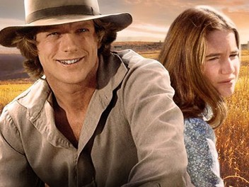 Little house on the sales prairie season 10 full episodes