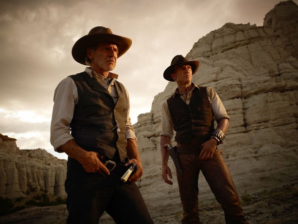 Cowboys ＆ Aliens Film Tie in il_fullxfull.4699858810_80k2.jpg