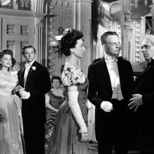 THE MAGNIFICENT AMBERSONS, Anne Baxter, Tim Holt, Agnes Moorehead, Don Dillaway, Erskine Sanford, 1942