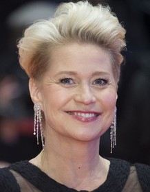 Trine Dyrholm
