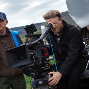 RUSH, from left: director Ron Howard, cinematographer Anthony Dod Mantle, on set, 2013, ph: Jaap Buitendijk/©Universal