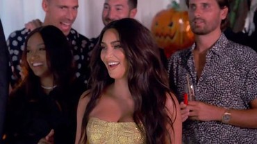 Gomovies keeping up with hotsell the kardashians season 19