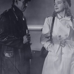Escape in the Fog (1945) photo 1