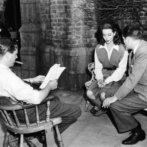 RANDOM HARVEST, director Mervyn LeRoy, Susan Peters, Gilbert Roland, on set, 1942