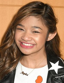 Angelica Hale