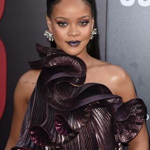 Rihanna at arrivals for OCEAN''S 8 Premiere, Alice Tully Hall at Lincoln Center, New York, NY June 5, 2018. Photo By: Derek Storm/Everett Collection