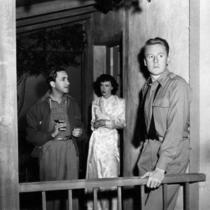 THIRTY SECONDS OVER TOKYO, director Mervyn LeRoy, Phyllis Thaxter, Van Johnson, on-set, 1944