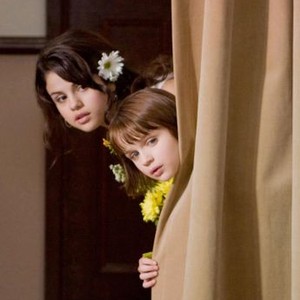 RAMONA AND BEEZUS, from left: Selena Gomez, Joey King, 2010. TM and copyright ©Twentieth Century Fox Film Corporation. All rights reserved