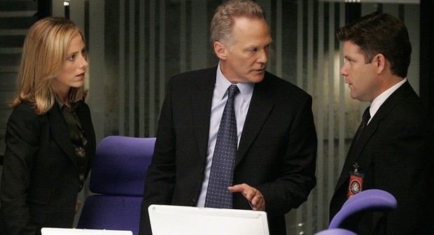 その他 24: Season 5 with Season 6 Premiere (The First 4 Episodes) 24: Season 5 with Season 6 Premiere The First 4 Episodes DVD