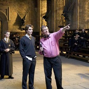 HARRY POTTER AND THE GOBLET OF FIRE, Robert Pattinson, director Mike Newell on set, 2005, (c) Warner Brothers