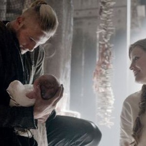 Vikings, Alexander Ludwig (L), Alyssa Sutherland (R), 'Born Again', Season 3, Ep. #6, 03/26/2015, ©HISTORY