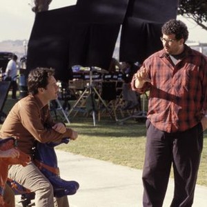 THE SHAPE OF THINGS, Gretchen Mol, Paul Rudd, director Neil LaBute on the set, 2003, (c) Focus Features
