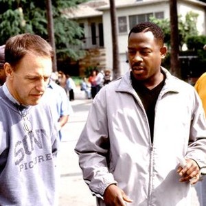 NATIONAL SECURITY, Director Dennis Dugan, Martin Lawrence on the set, 2003, (c) Columbia