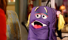 Unbreakable Kimmy Schmidt: Season 4 Featurette - Jan The Backpack