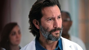 The passage season 1 episode 1 sale