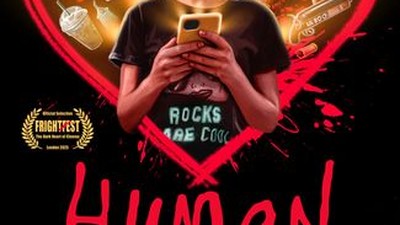 午夜獨處的女子 Human，一場失控的狂歡。
