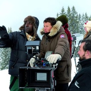 LA PREMIERE ETOILE, far left: director Lucien Jean-Baptiste, on set, 2009. ©Mars Distribution