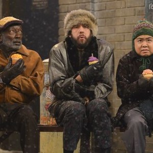2 Broke Girls, Garrett Morris (L), Jonathan Kite (C), Matthew Moy (R), 09/19/2011, ©CBS
