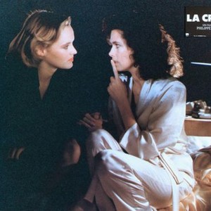 LA CRIME, (aka COVER UP), from left: Gabrielle Lazure, Dayle Haddon, 1983, © UGC