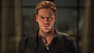 Shadowhunters season 3 fmovies hot sale