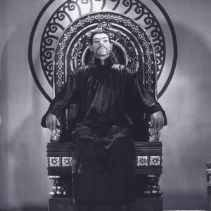 The Mask of Fu Manchu (1932) photo 2