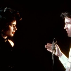 BLUE VELVET, Isabella Rossellini, David Lynch on set, 1986, (c)De Laurentiis Entertainment Group