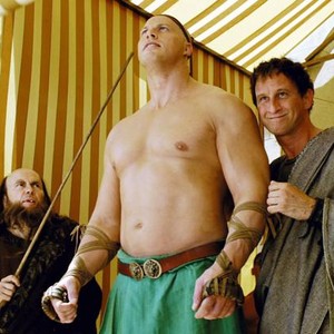 ASTERIX AT THE OLYMPIC GAMES, (aka ASTERIX AUX JEUX OLYMPIQUES), Santiago Segura (second from left), Nathan Jones (second from right), Benoit Poelvoorde as Brutus, 2008. ©Pathe Distribution
