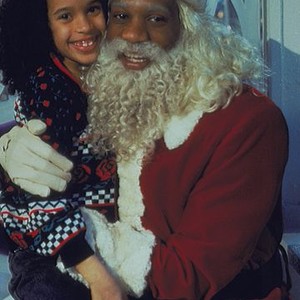 Must Be Santa (1999) photo 6