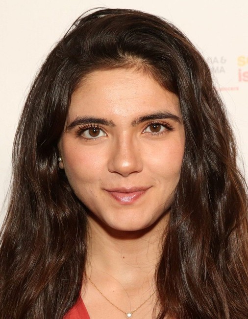 Arienne Mandi